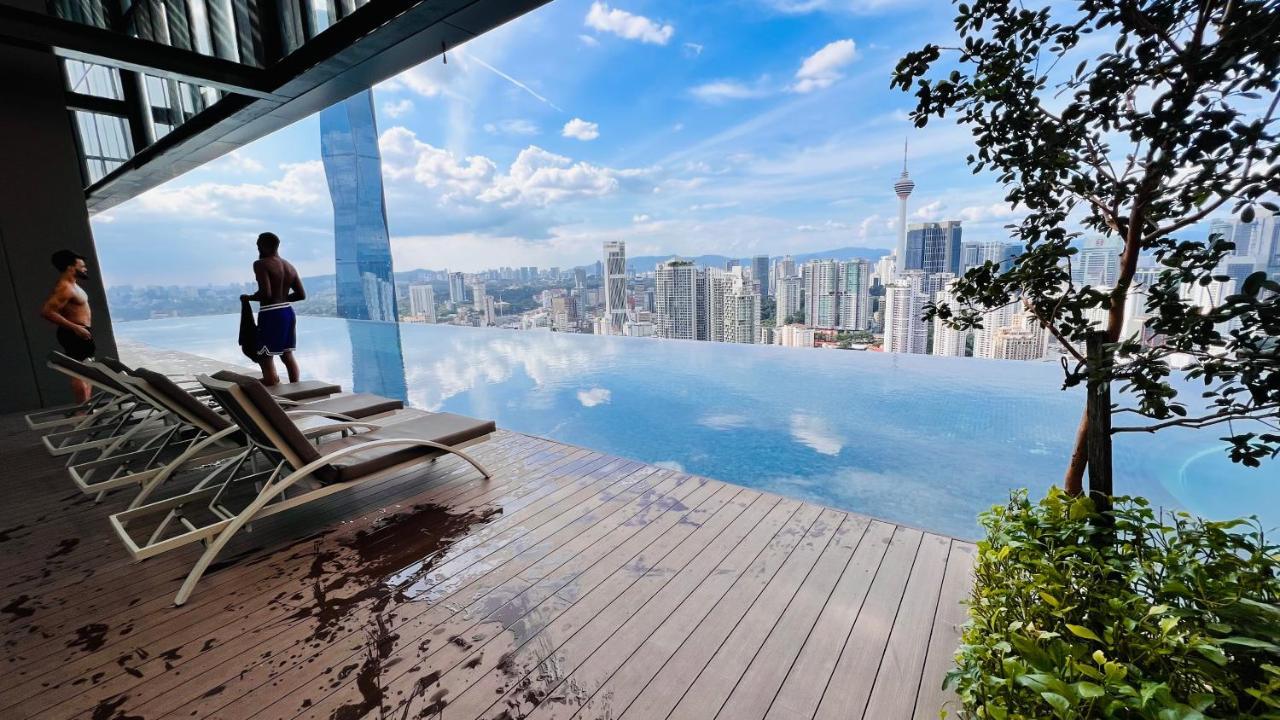 Bbcc Apartments At Lucentia Kuala Lumpur Exterior photo